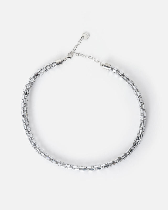 Collar tipo choker con efecto cristal