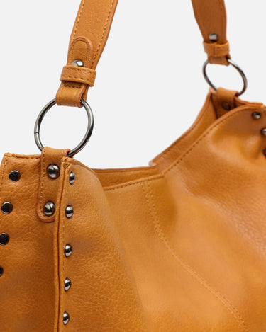 Prido bolso hobo grande con detalles metálicos 