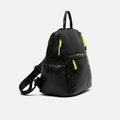 Gretea mochila antirrobo en nylon reciclado  