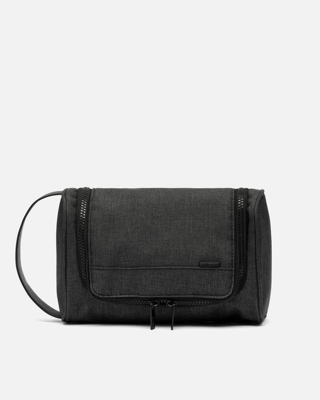 Enzo Toiletry bag with hand strap 