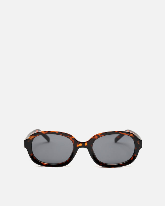 Klea gafas de sol ovaladas con montura de pasta